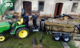 Malotraktor s vyvážečkou
