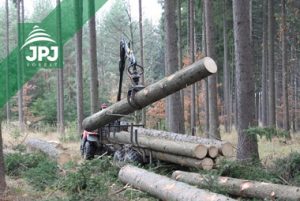 Malá vyvážečka Vahva Jussi 1500_320 4WD a pracovní čtyřkolka