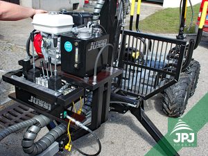 vyvážecí vlek a držák na hydraulickou jednotku